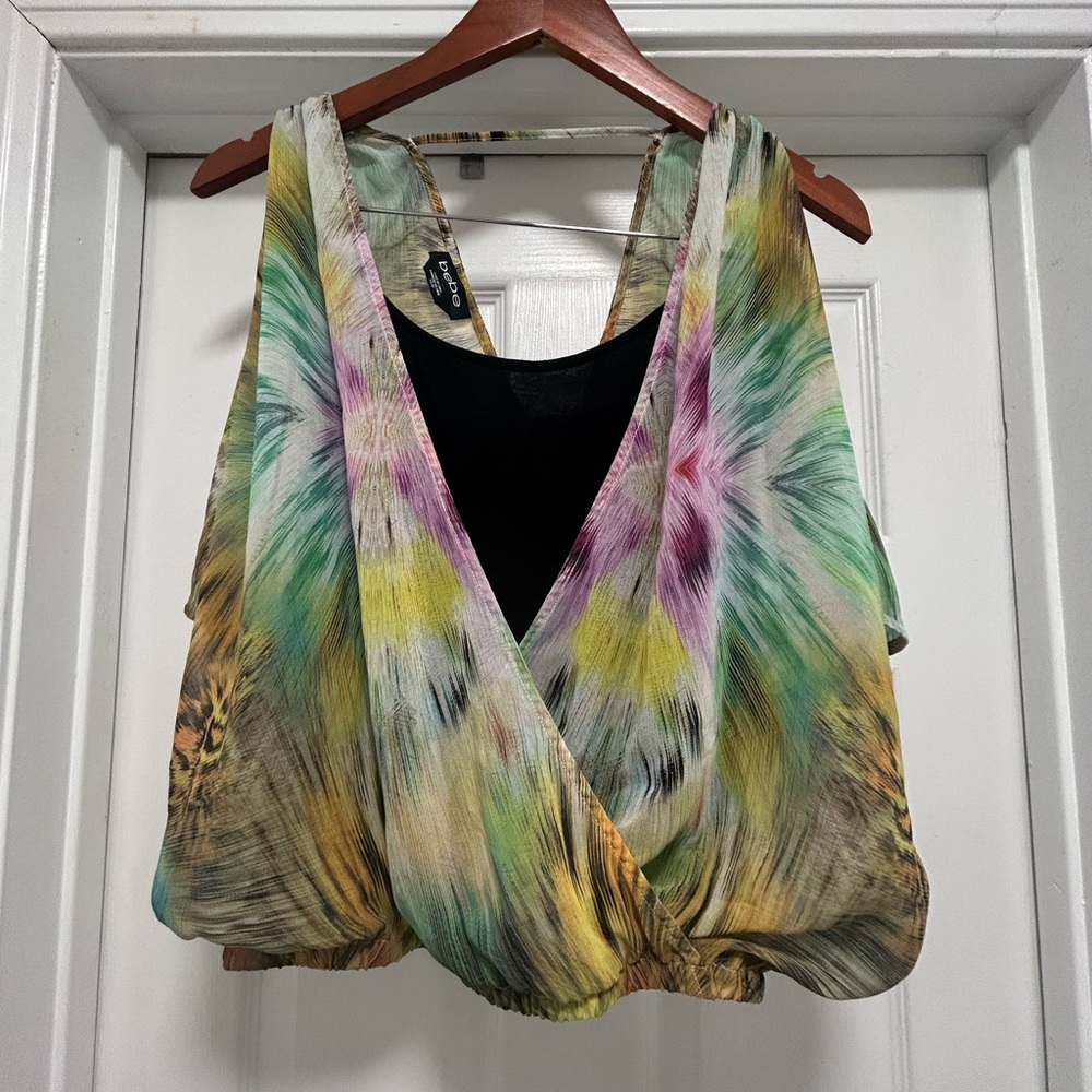 bebe Multicolor Sleeveless Blouse